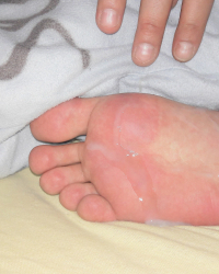 cum on young smelly feet ^^