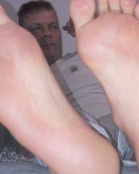 my naked smelly feet sole ^^
